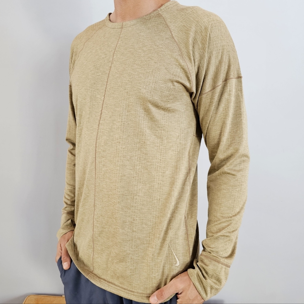 Dri-FIT Long Sleeve Yoga Top